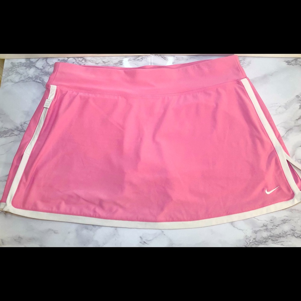 Nike Skirt Size Large